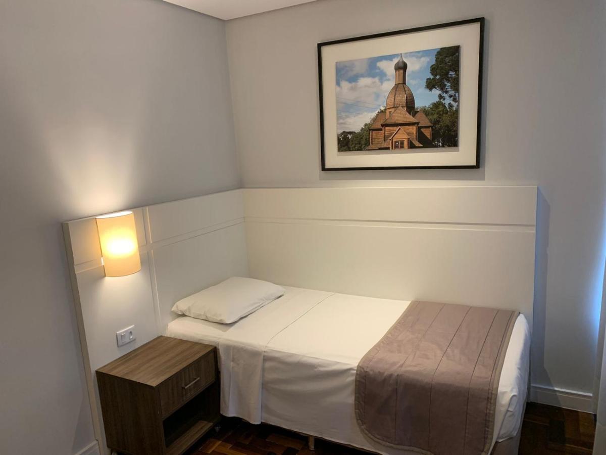 Hotel Centro Europeu Курітіба Екстер'єр фото
