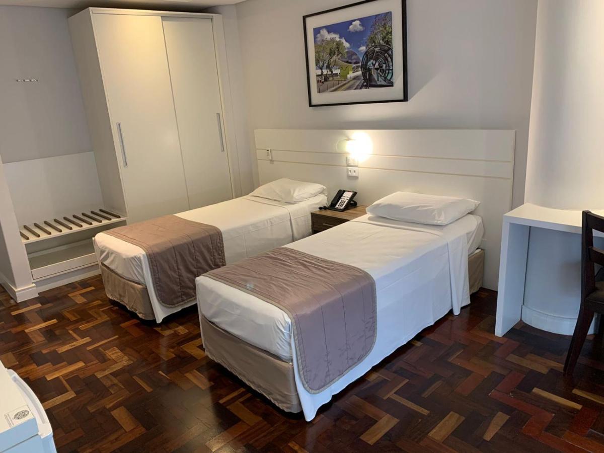 Hotel Centro Europeu Курітіба Екстер'єр фото