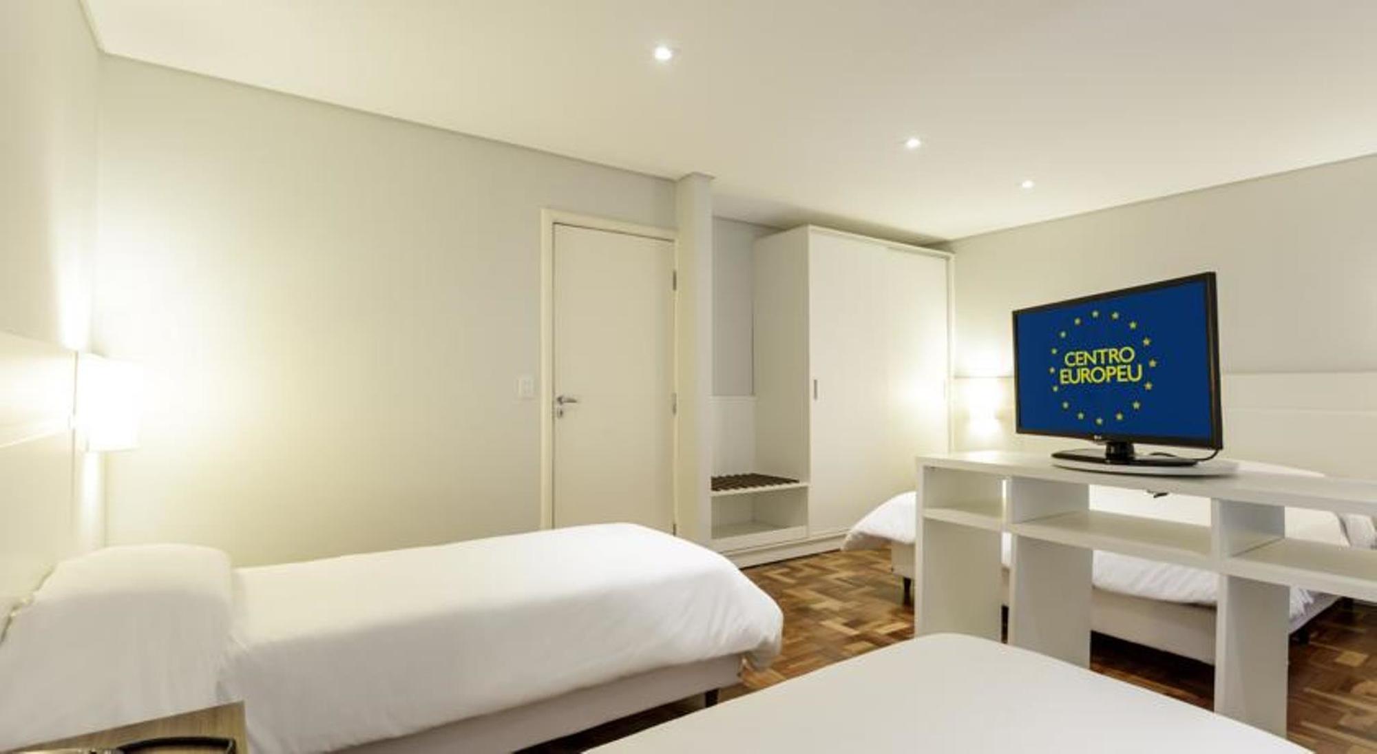 Hotel Centro Europeu Курітіба Екстер'єр фото