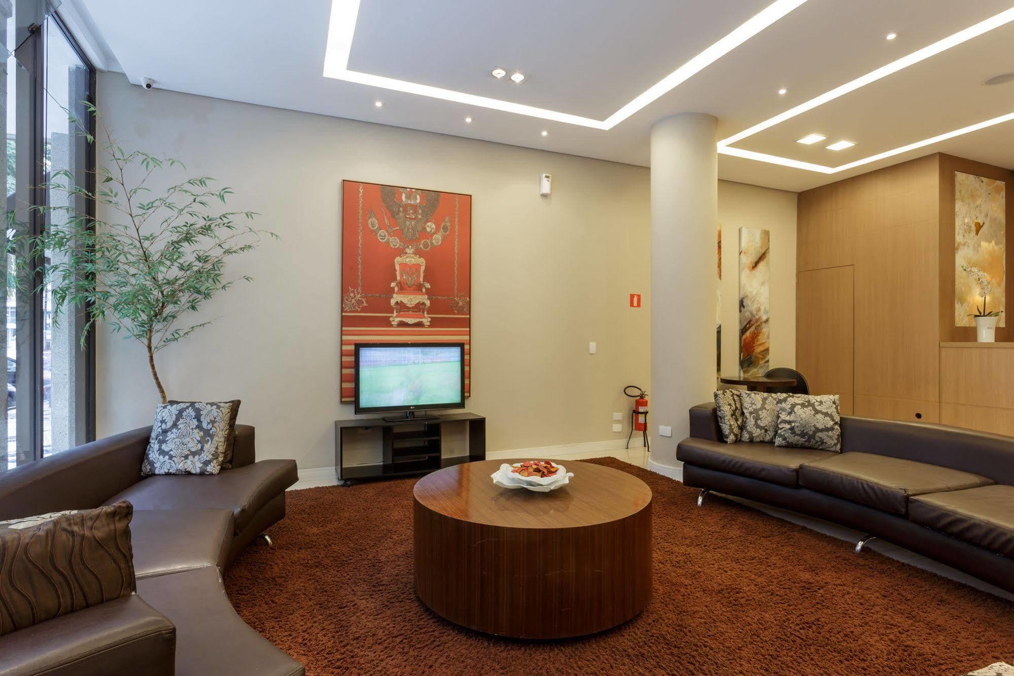 Hotel Centro Europeu Курітіба Екстер'єр фото