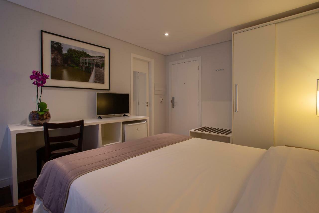 Hotel Centro Europeu Курітіба Екстер'єр фото