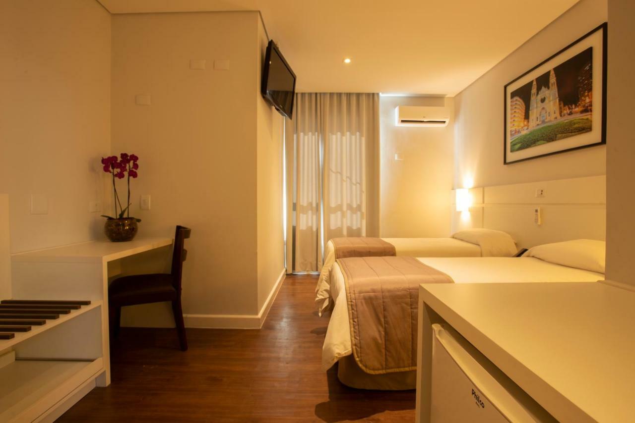 Hotel Centro Europeu Курітіба Екстер'єр фото