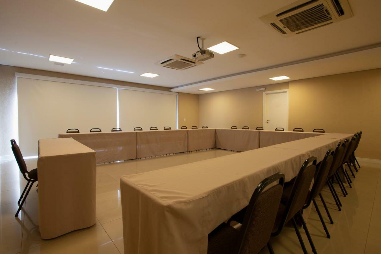 Hotel Centro Europeu Курітіба Екстер'єр фото