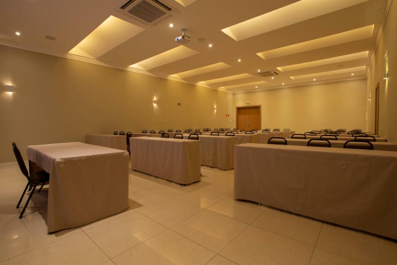 Hotel Centro Europeu Курітіба Екстер'єр фото